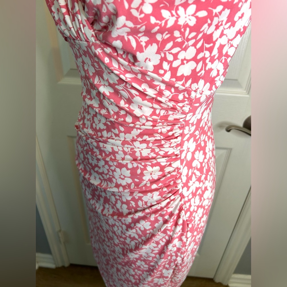 🌸”Lauren Ralph Lauren” Pink/White Floral Flutter Sleeve V-Neck BodyconMidi Dress - Picture 5 of 12